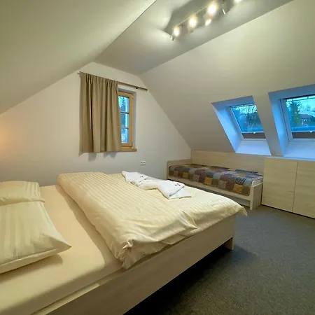 Pinea Chalet *