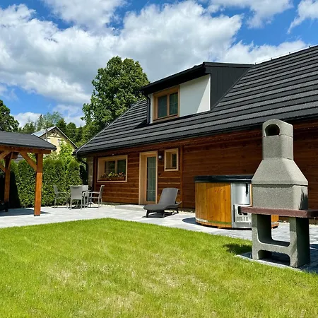 Pinea Chalet *